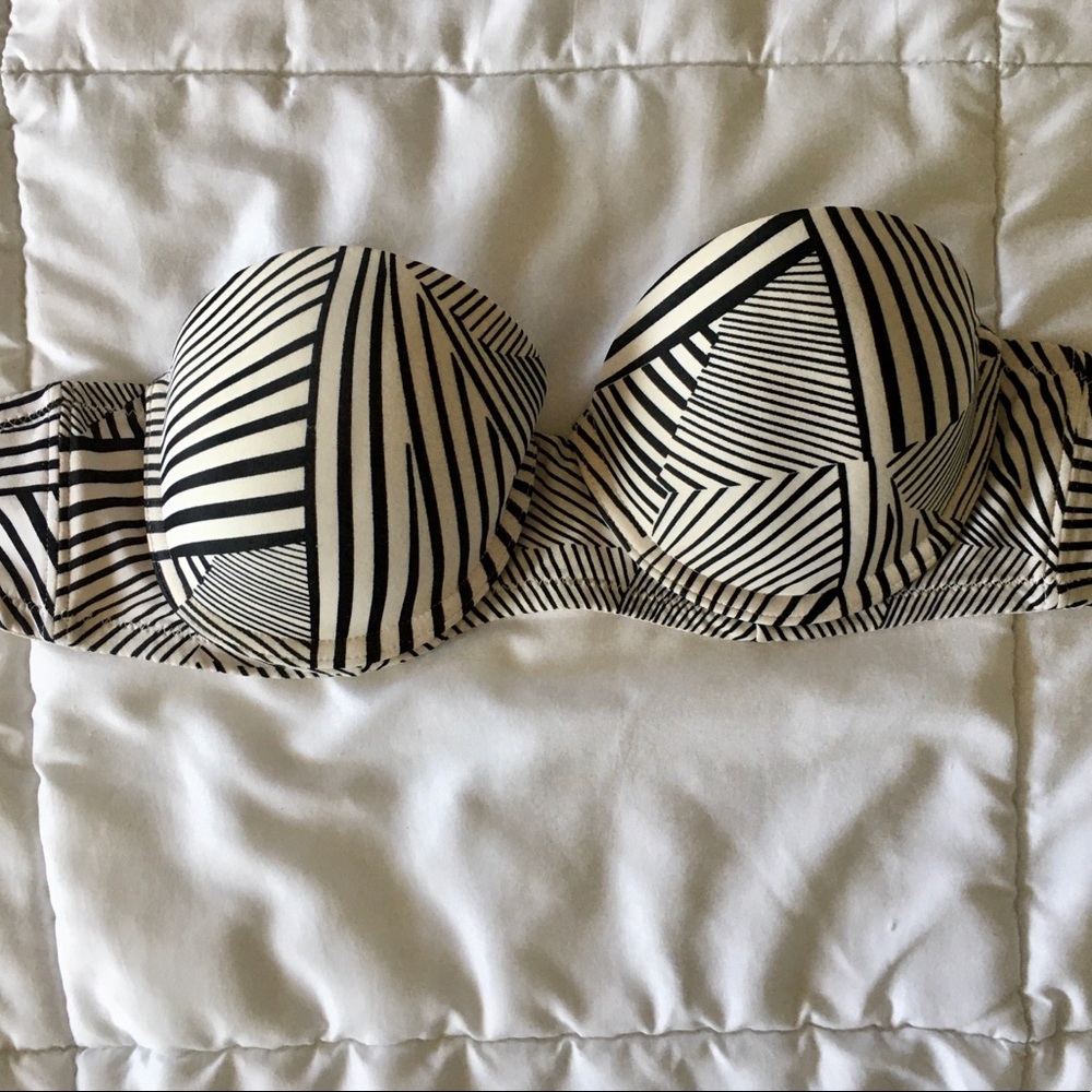 🌟🔥 2/$20 Bikini Bandeau Top